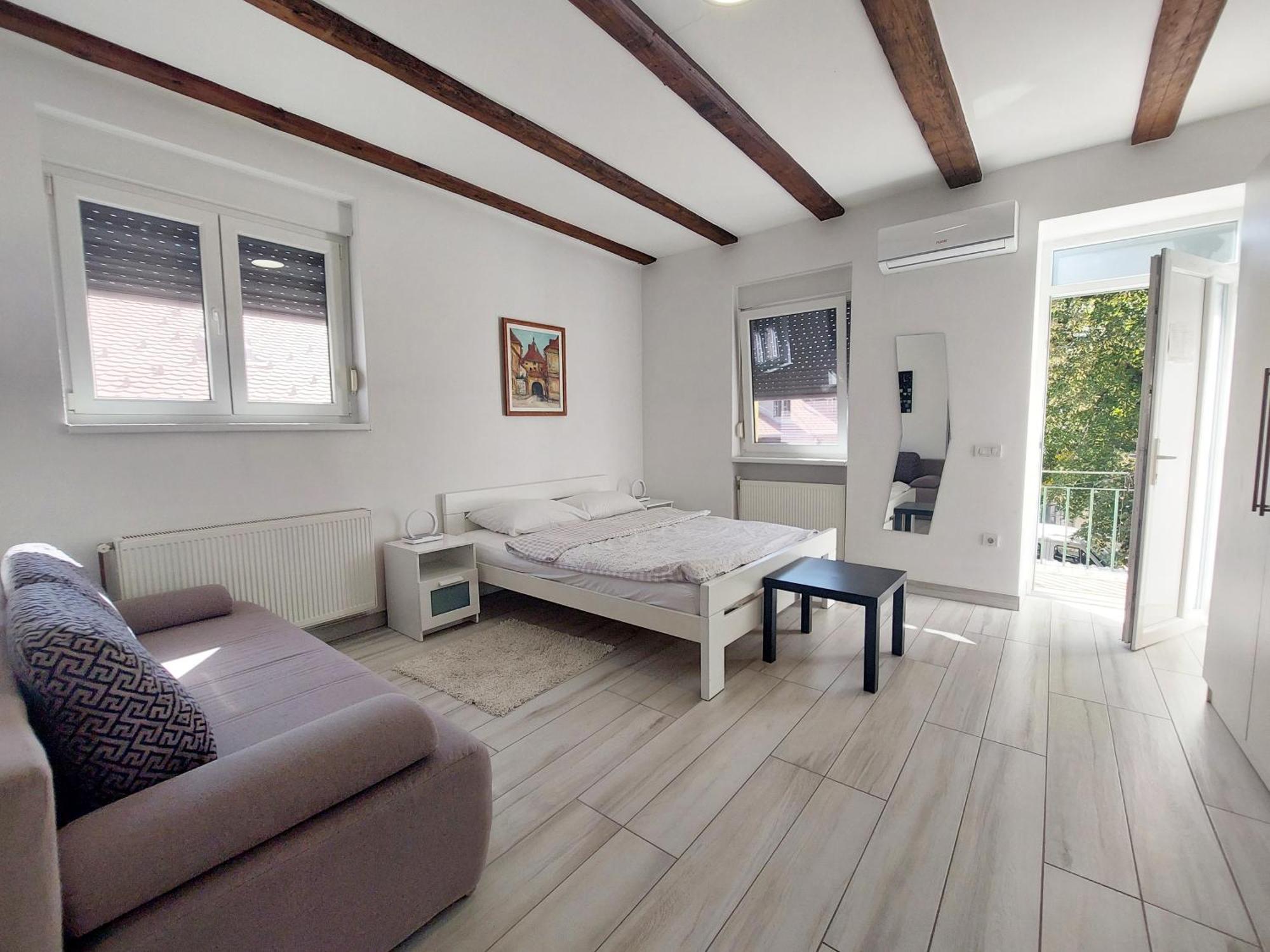 זאגרב Home Away From Home - Apartment Ilica מראה חיצוני תמונה