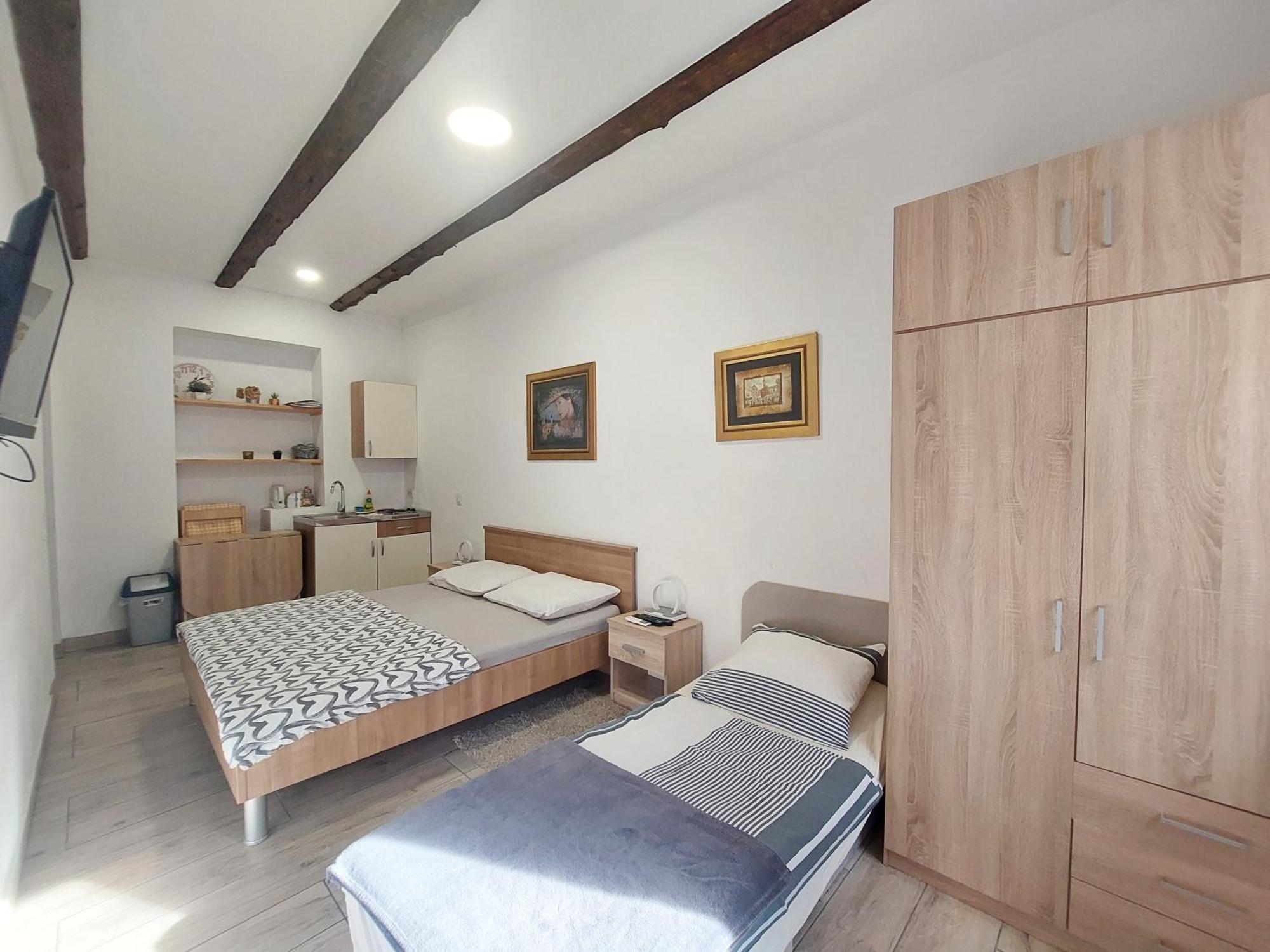 זאגרב Home Away From Home - Apartment Ilica מראה חיצוני תמונה