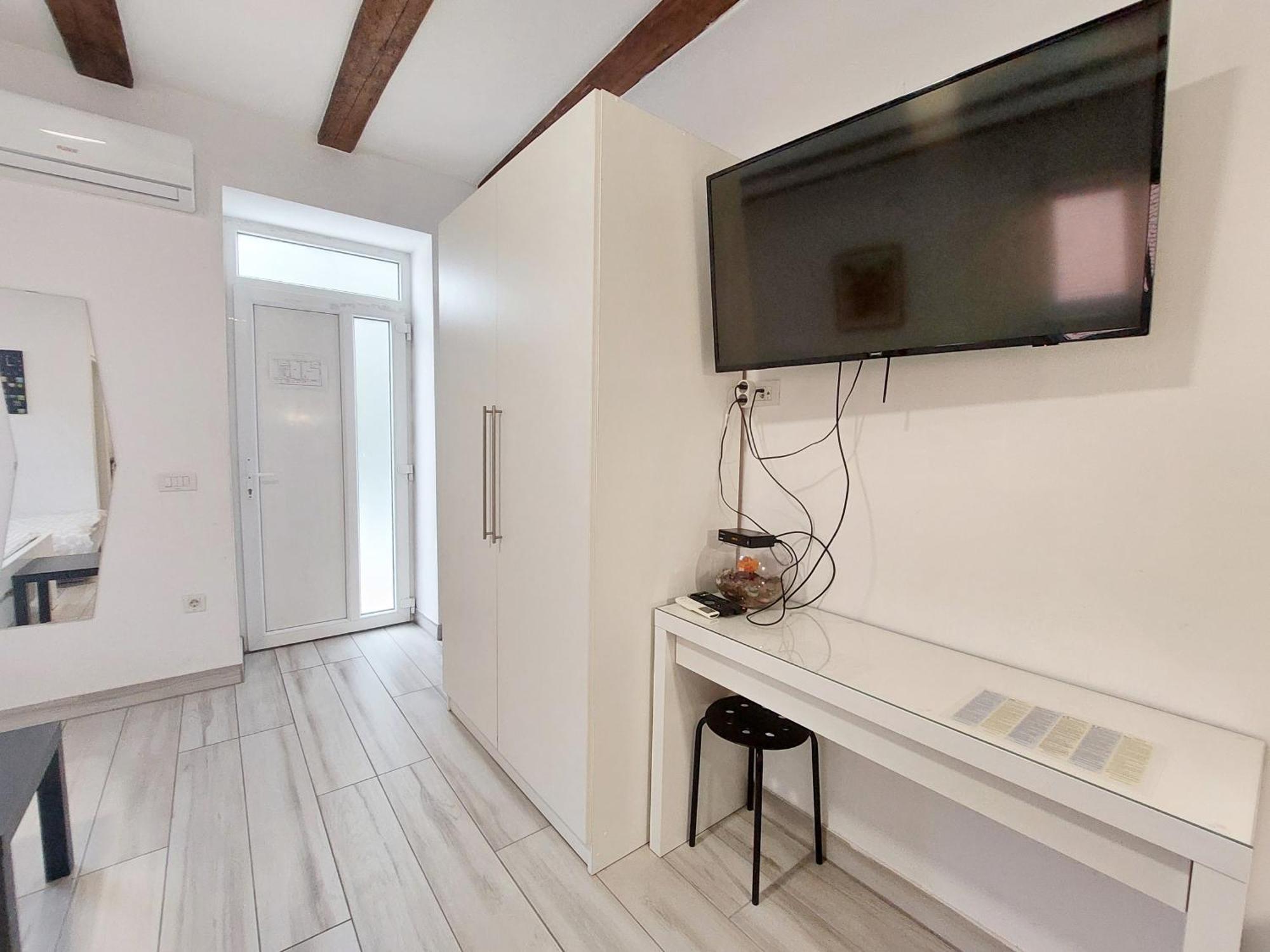 זאגרב Home Away From Home - Apartment Ilica מראה חיצוני תמונה